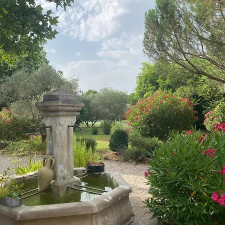 Mas Des Bomes Et Bed & Breakfast *
